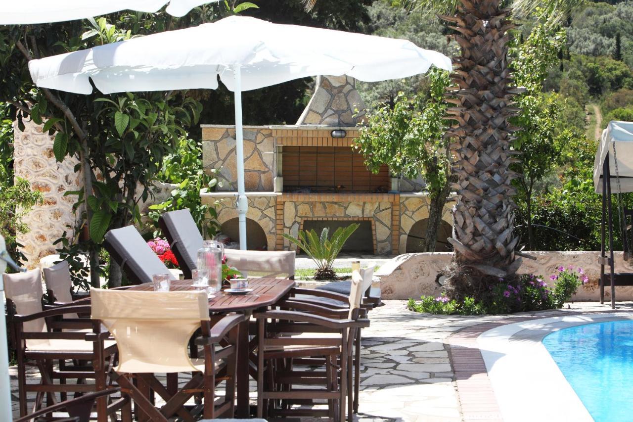 Villas Goudis Tsoukaladhes Ngoại thất bức ảnh
